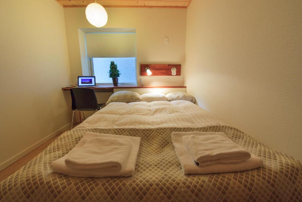 Gjaargardur Guesthouse Gjogv Номер фото